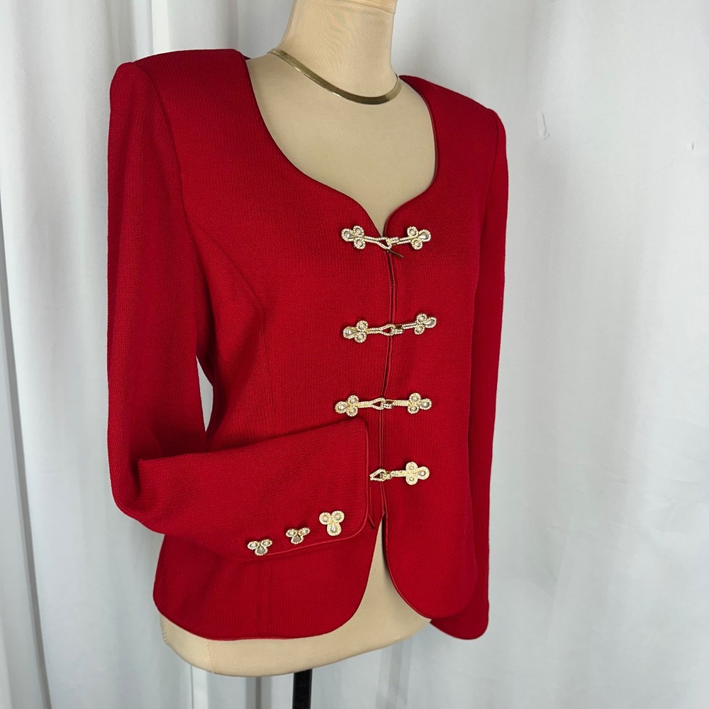 St. John Evening Red Santana Knit Jacket Gold Jeweled Hook Closures Sz 2 (S)